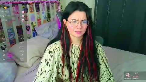 Kate online show from 09-24-25, 10:35