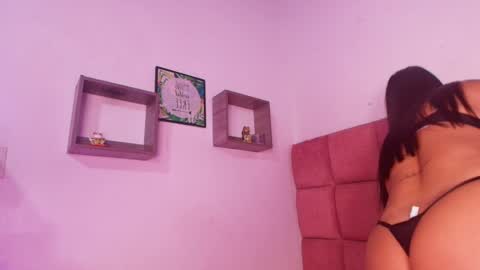 Snapshot of s_samanthax chatting on 02-05-25, 03:02 Samantha online show from 02-05-25, 03:02