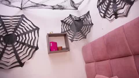 Snapshot of s_samanthax chatting on 10-28-25, 03:10 Samantha online show from 10-28-25, 03:10