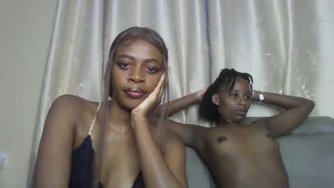 Snapshot of s_weetally chatting on 04-24-26, 09:06 Ally online show from 04-24-26, 09:06