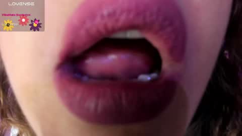 Snapshot of saara__queen chatting on 06-04-26, 12:38 saara__queen online show from 06-04-26, 12:38