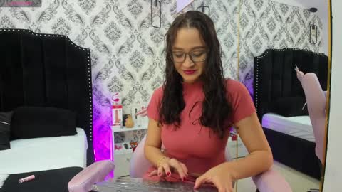 Saara Brown online show from 02-02-25, 12:35