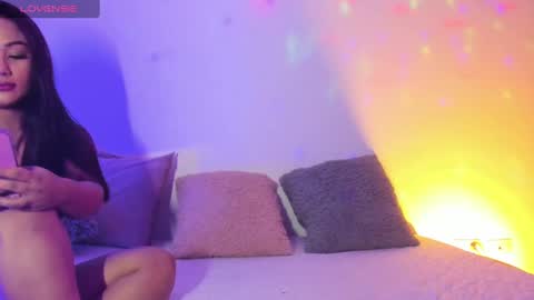 SARA WILSON online show from 12-30-24, 05:37