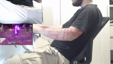 Saat online show from 10-15-25, 04:34