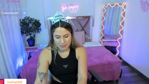 saaya_tay online show from 02-24-25, 11:54