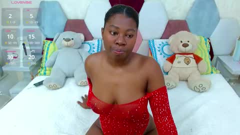 sabriana_smith1 online show from 05-06-26, 03:35