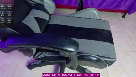Snapshot of sabrina1_sc chatting on 04-29-26, 04:33 Sabrina Sc online show from 04-29-26, 04:33