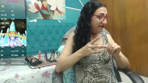 SABRINA online show from 09-24-25, 01:14