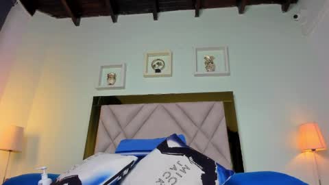 Snapshot of sabrina_xoxos chatting on 05-25-26, 12:11 Valery 3 online show from 05-25-26, 12:11