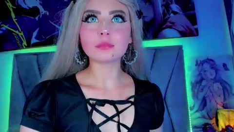 Snapshot of sabrinaexpositoxx chatting on 12-22-24, 09:55 SABRI online show from 12-22-24, 09:55