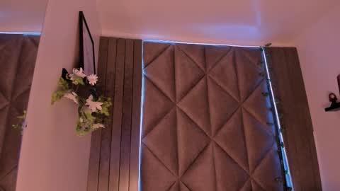 S A B R I N A  online show from 10-10-25, 11:31