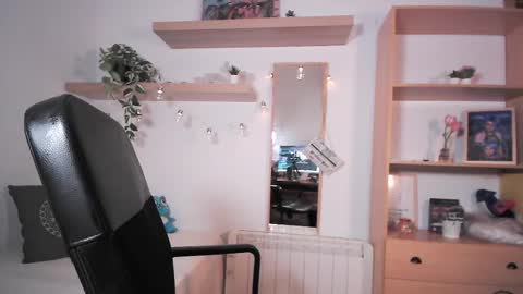 S A B R I N A  online show from 03-15-26, 07:09