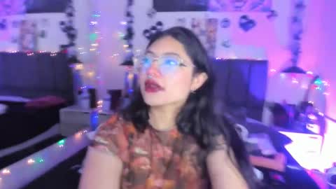 Snapshot of sabrinav_ chatting on 02-16-26, 11:39 Sabrina online show from 02-16-26, 11:39