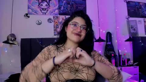 Snapshot of sabrinav_ chatting on 04-14-26, 11:27 Sabrina online show from 04-14-26, 11:27