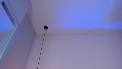 Sabrina Warren online show from 09-10-25, 01:05