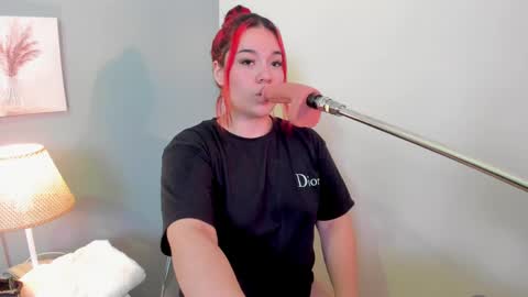 Snapshot of sabrinna_fox chatting on 06-02-26, 06:43 sabrinna online show from 06-02-26, 06:43