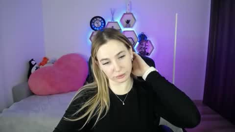 Sabrina Violet online show from 02-24-26, 09:07