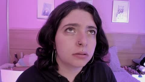 Snapshot of sachi_meow chatting on 01-25-25, 08:53 Ig online show from 01-25-25, 08:53