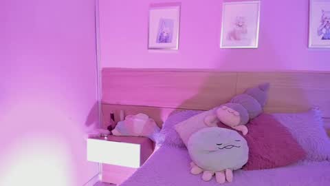 Snapshot of sachi_meow chatting on 01-26-25, 12:33 Ig online show from 01-26-25, 12:33