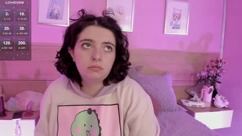 Snapshot of sachi_meow chatting on 01-27-25, 09:02 Ig online show from 01-27-25, 09:02