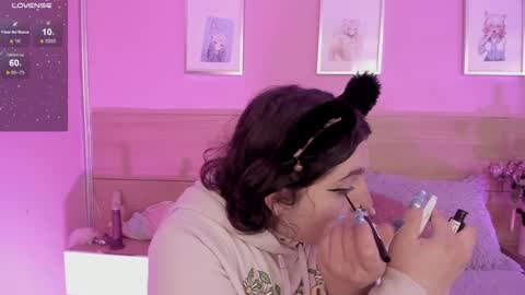 Snapshot of sachi_meow chatting on 01-27-25, 12:05 Ig online show from 01-27-25, 12:05