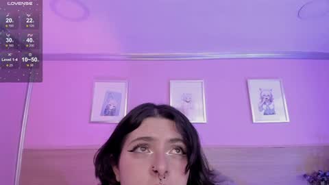 Snapshot of sachi_meow chatting on 02-01-25, 03:41 Ig online show from 02-01-25, 03:41