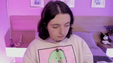 Snapshot of sachi_meow chatting on 02-01-25, 02:34 Ig online show from 02-01-25, 02:34