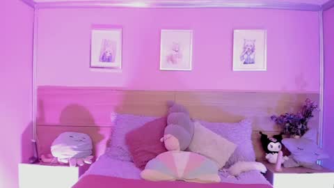 Snapshot of sachi_meow chatting on 02-02-25, 04:00 Ig online show from 02-02-25, 04:00