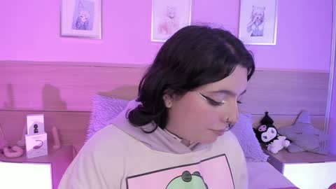 Snapshot of sachi_meow chatting on 02-07-25, 03:45 Ig online show from 02-07-25, 03:45