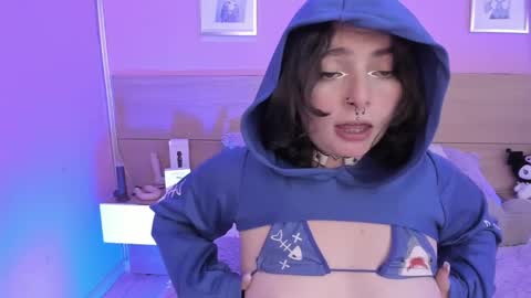 Snapshot of sachi_meow chatting on 02-13-25, 03:14 Ig online show from 02-13-25, 03:14