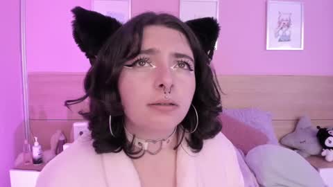 Snapshot of sachi_meow chatting on 02-24-25, 02:19 Ig online show from 02-24-25, 02:19