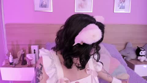 Snapshot of sachi_meow chatting on 02-24-25, 04:04 Ig online show from 02-24-25, 04:04