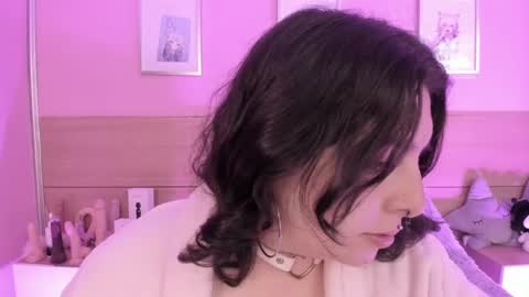 Snapshot of sachi_meow chatting on 02-27-25, 12:02 Ig online show from 02-27-25, 12:02