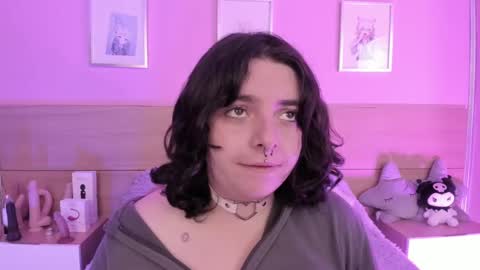 Snapshot of sachi_meow chatting on 03-01-25, 12:01 Ig online show from 03-01-25, 12:01