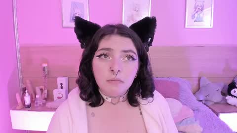 Snapshot of sachi_meow chatting on 03-09-25, 06:54 Ig online show from 03-09-25, 06:54