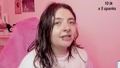 Snapshot of sachi_meow chatting on 10-27-25, 11:03 Ig online show from 10-27-25, 11:03