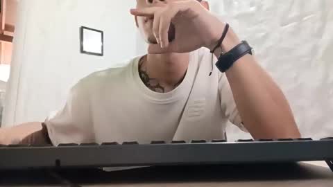 Snapshot of sack_connor chatting on 09-14-25, 07:40 Sack online show from 09-14-25, 07:40