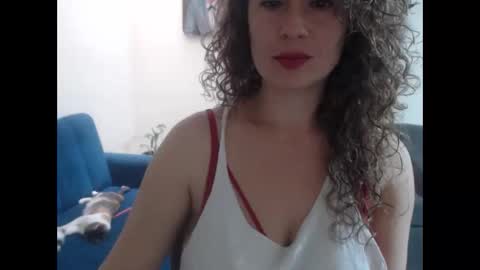 sacrletardiente online show from 10-01-25, 05:41