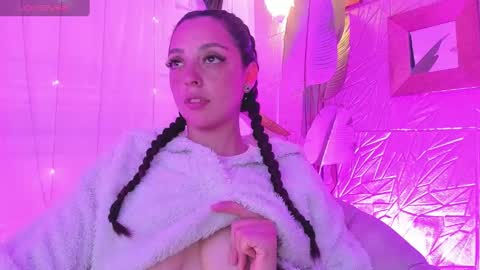    online show from 01-15-25, 03:43