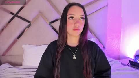 Snapshot of sadashi_moon chatting on 11-05-25, 08:47 online show from 11-05-25, 08:47