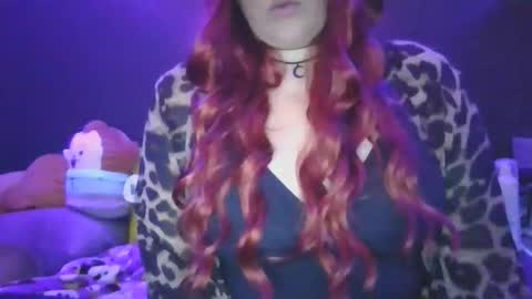 Snapshot of saddybaddie chatting on 05-27-26, 12:40 saddybaddie online show from 05-27-26, 12:40