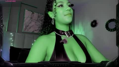 Sophie online show from 05-10-26, 05:23