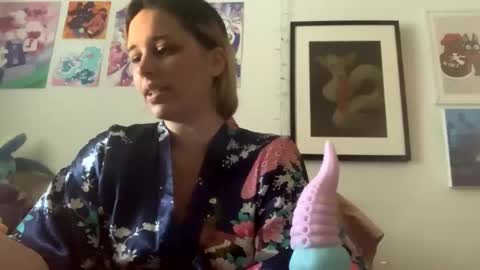 Snapshot of sadgirlsocial chatting on 11-16-25, 12:55 sweet angel baby online show from 11-16-25, 12:55