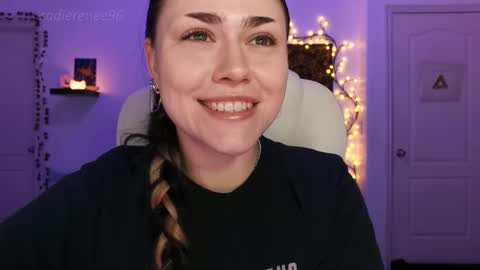 Snapshot of sadierenee96 chatting on 02-28-26, 01:06 Sadie Renee online show from 02-28-26, 01:06