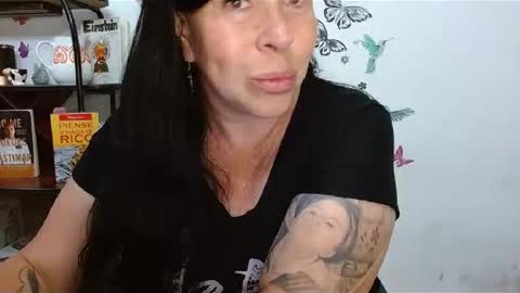 Snapshot of sadistikxx chatting on 04-16-26, 12:00 SadistikXX online show from 04-16-26, 12:00