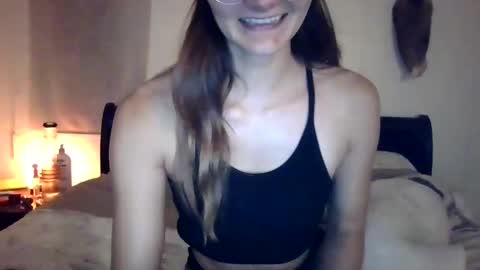 sadlonelygirl420 online show from 09-29-25, 01:33
