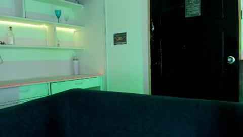 Cami online show from 05-06-26, 06:46
