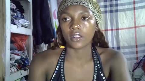 safira19 online show from 11-15-25, 08:05