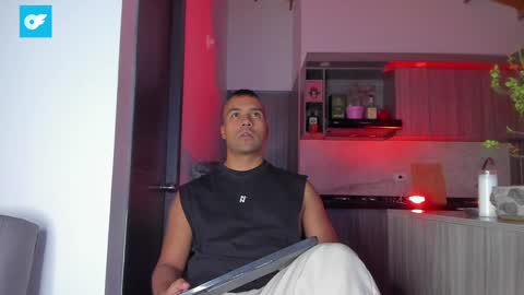 Snapshot of sag_1998 chatting on 02-02-25, 02:48 Sag online show from 02-02-25, 02:48