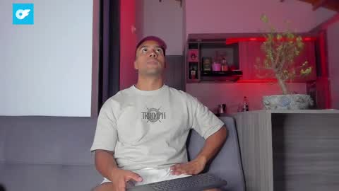 Snapshot of sag_1998 chatting on 02-09-25, 07:38 Sag online show from 02-09-25, 07:38